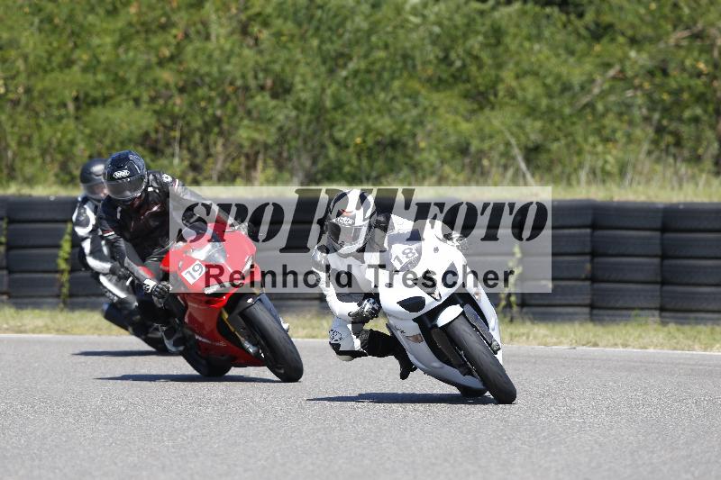 /48 25.08.2025 Cornu Master School ADR/gruen-vert/18